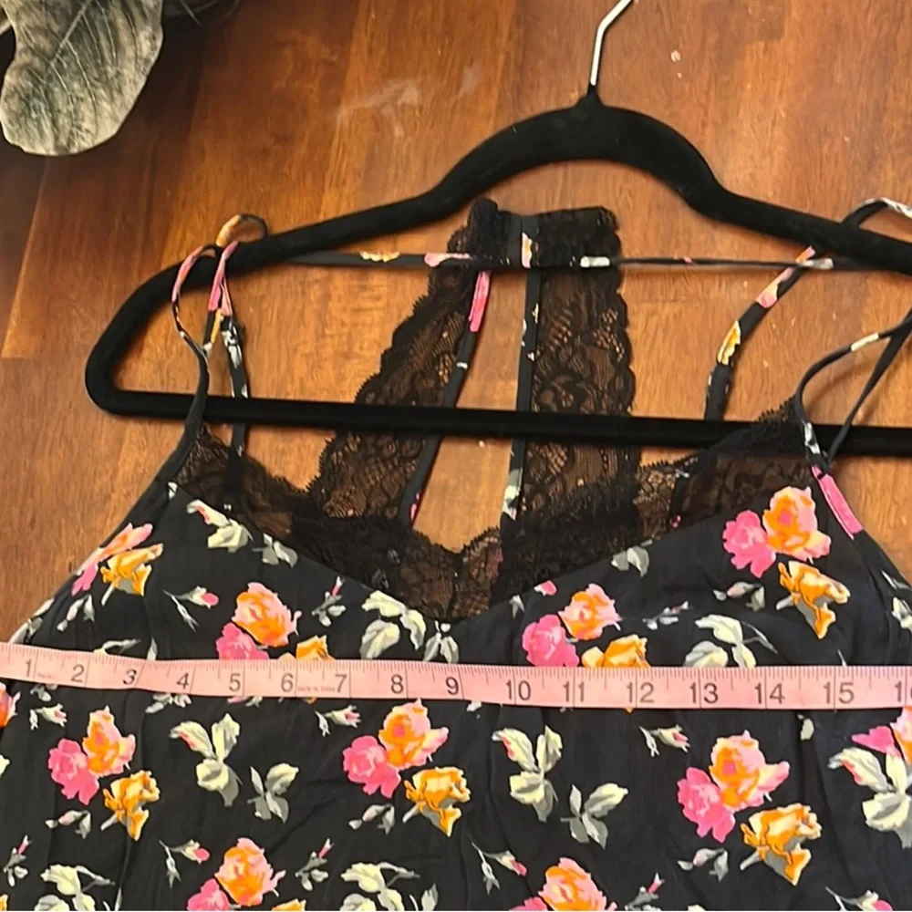 Zara chic black